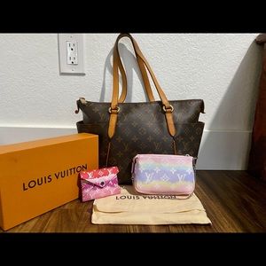 Louis Vuitton totally PM